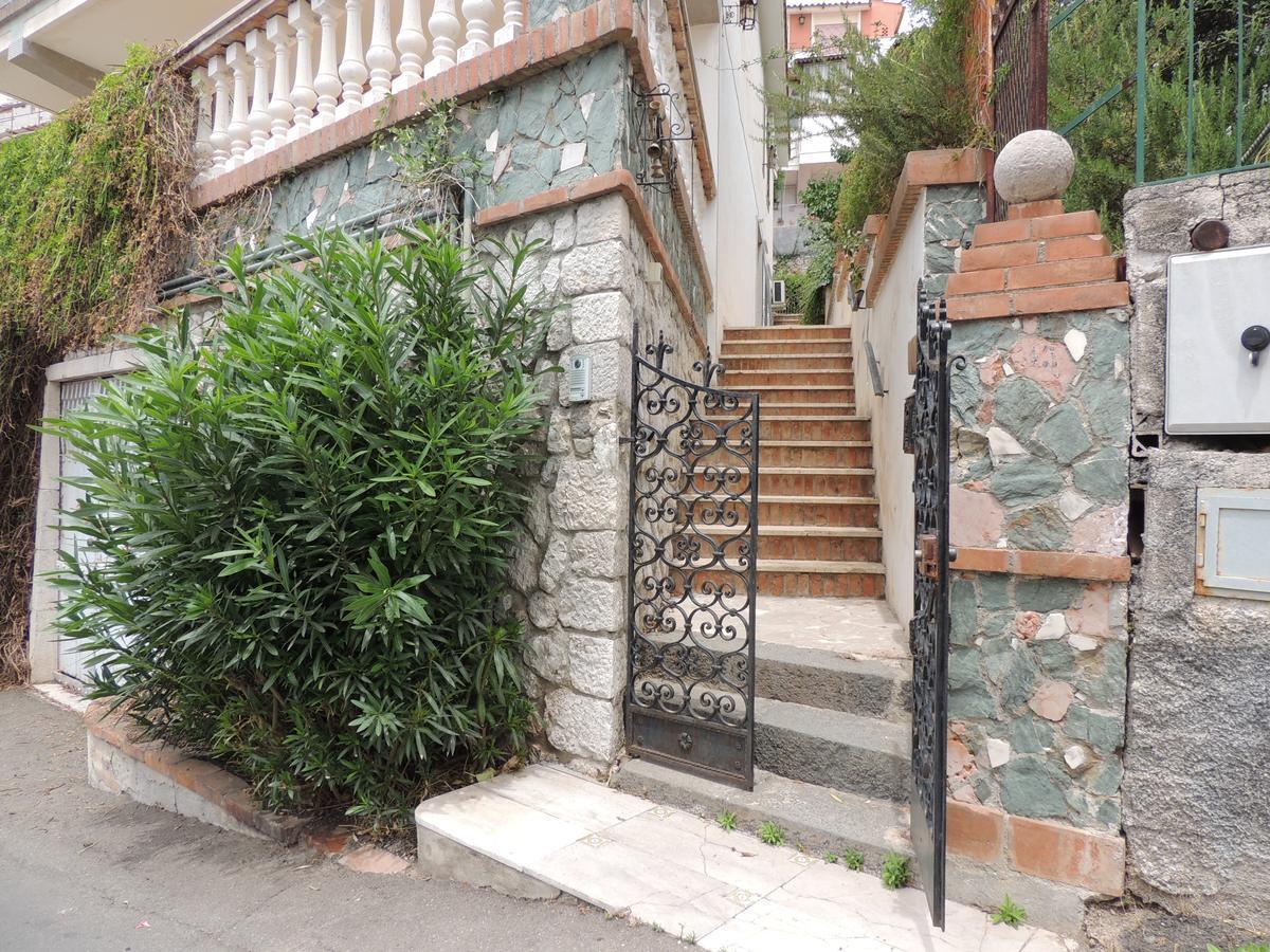 Le Porte Di Taormina Bed and Breakfast Exterior foto